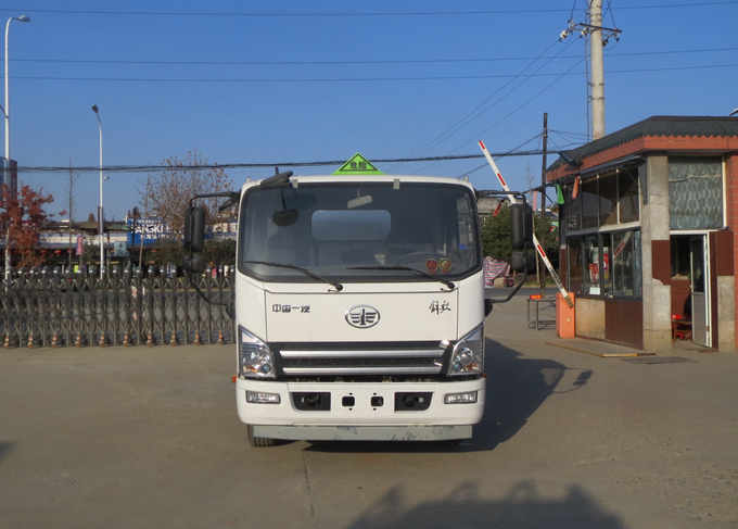 SLS5120GYYC5V运油车燃油公告图片1
