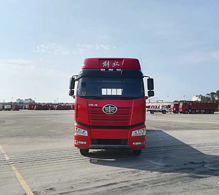 CA1310P66K24L7T4E5平头柴油载货汽车燃油公告图片1