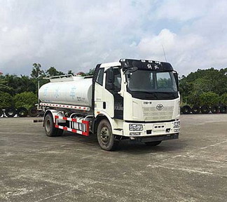 CA5180GSSP62K1L2A1E5洒水车燃油公告图片2
