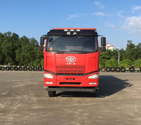 CA3310P66K2L4T4AE5平头柴油自卸汽车燃油公告图片1