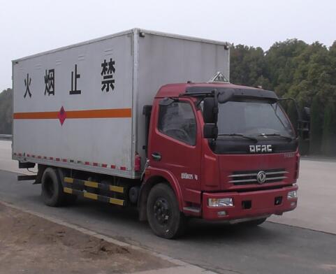 EQ5080XRQ8BDCACWXP易燃气体厢式运输车燃油公告图片2