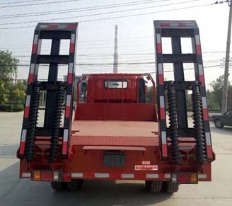 CDW5110TPBHA2R5平板运输车燃油公告扩展图片2