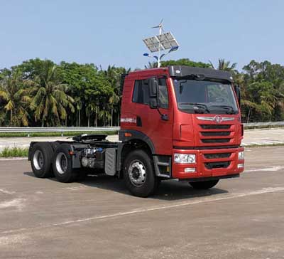 CA4256P2K15T1E5A80平头柴油牵引车燃油公告图片2