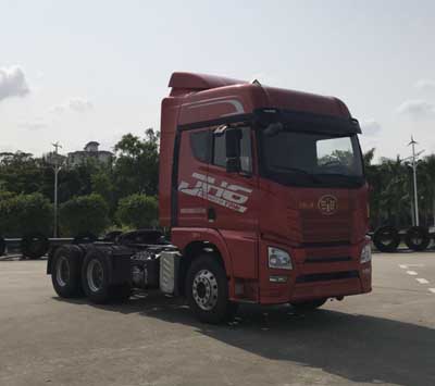 CA4250P26K15T1E5A81危险品运输半挂牵引车燃油公告图片2