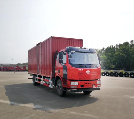 CA5180XXYP62K1L5E5厢式运输车燃油公告图片2