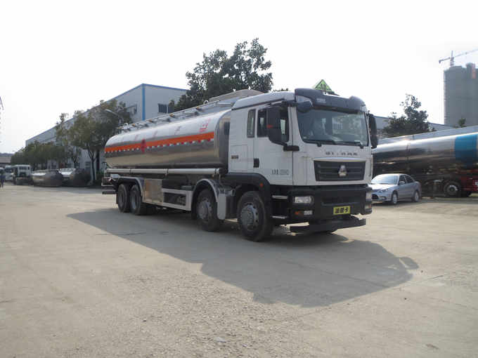 SLS5326GYYZ5B运油车燃油公告图片2