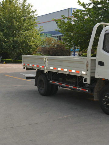 BJ1048V9JDA-FA载货汽车燃油公告扩展图片1