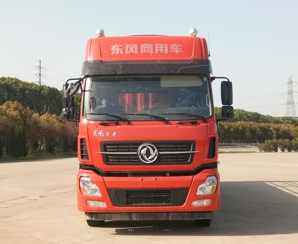 DFH5250CCYAXV仓栅式运输车燃油公告图片1