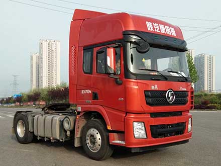 SX4180XC13牵引汽车燃油公告图片2