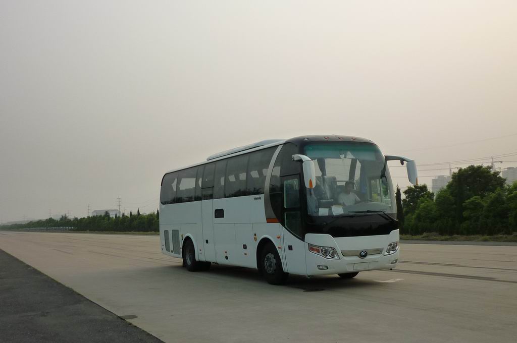 ZK6107HA9客车燃油公告图片2