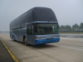FJ6120WA1豪华卧铺客车燃油公告图片2