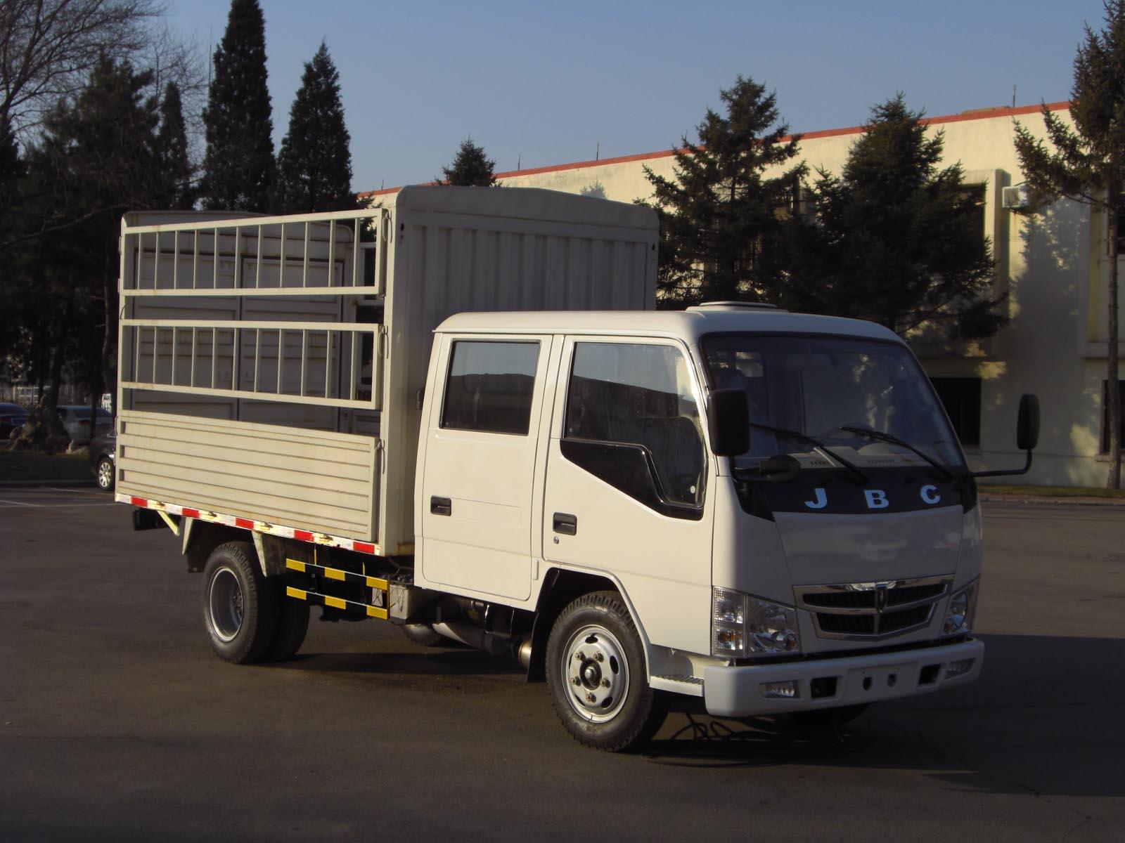 SY5043CXYSF-E4仓栅式运输车燃油公告图片2
