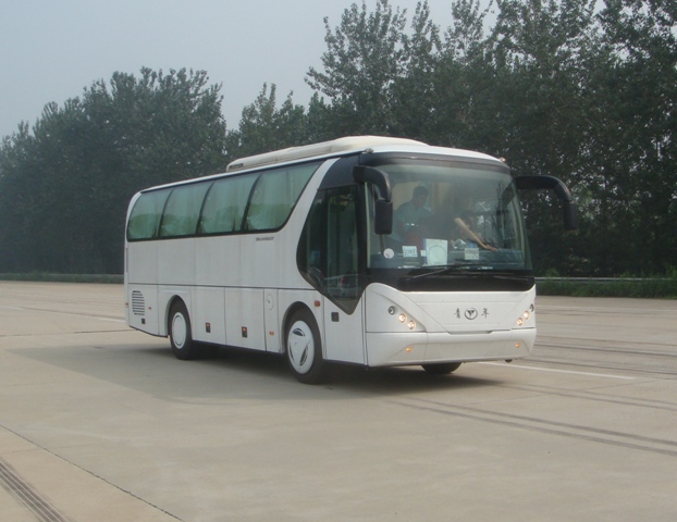 JNP6900T豪华客车燃油公告图片2