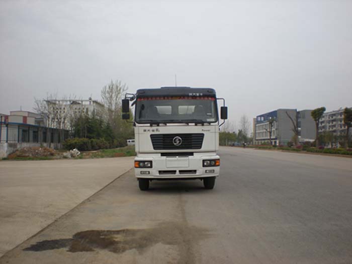 HJC5256GJB2混凝土搅拌运输车燃油公告图片1