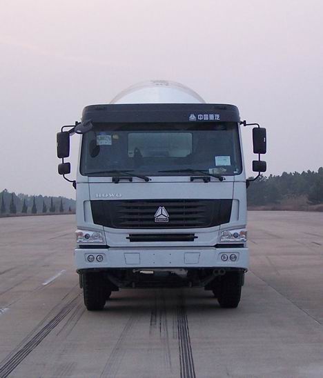 ST5313GJBC混凝土搅拌运输车燃油公告图片1