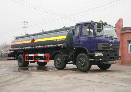 SLS5252GHYEB化工液体运输车燃油公告图片2