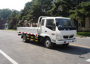 SY1043BAES载货汽车燃油公告图片2
