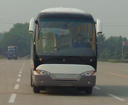 LCK6999HA客车燃油公告图片1