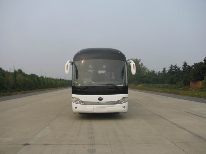 ZK6121HB9客车燃油公告图片1