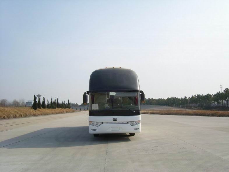 ZK6122HWQ9卧铺客车燃油公告图片1