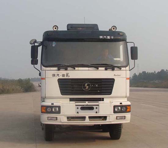 XT5317GJBSX34S混凝土搅拌运输车燃油公告图片1
