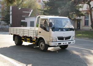 SY1043DAES载货汽车燃油公告图片2