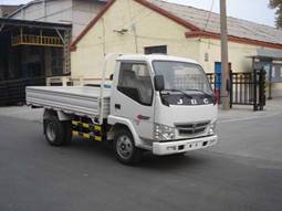 SY1043DE4L载货汽车燃油公告图片2