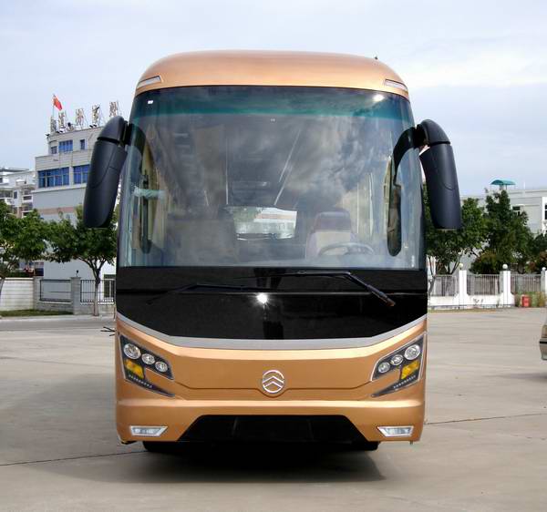 XML6126J13客车燃油公告图片1