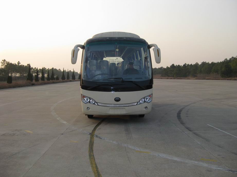 ZK6888HB9客车燃油公告图片1