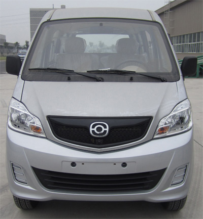 奥路卡39米7座轻型客车zq6392a62f