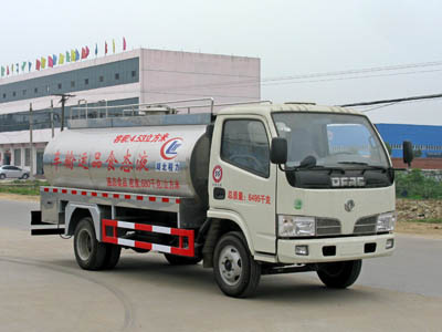 程力威牌CLW5060GYS3液态食品运输车
