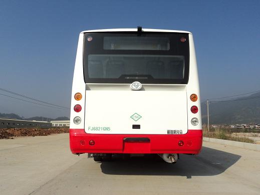 福建8.2米10-30座城市客車(fj6821gn5)