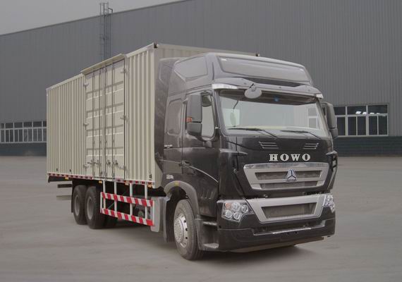 豪沃后双桥/后八轮 厢式运输车(zz5257xxyn584md1型厢式运输车)