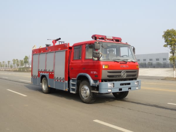 江特牌JDF5140GXFPM50/E泡沫消防車