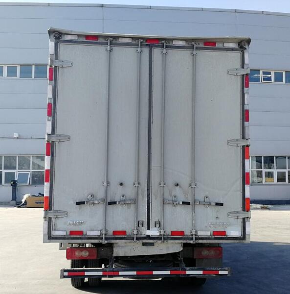 bj5048xxy-fn福田牌厢式运输车