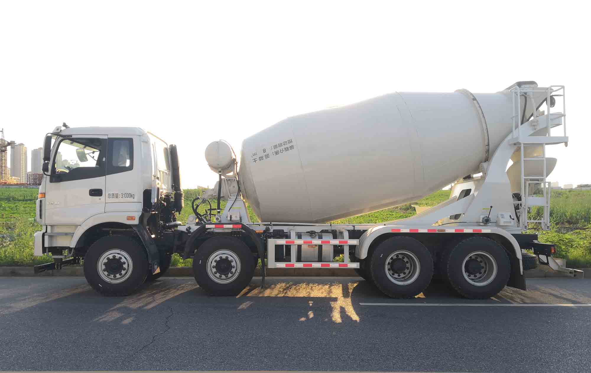 bj5312gjb-aa歐曼牌混凝土攪拌運輸車