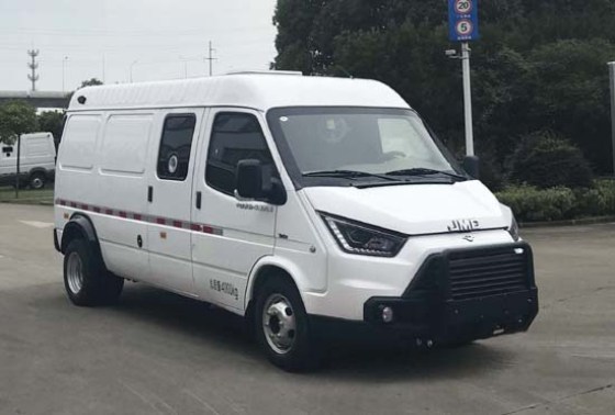 csz5041xyc-ama6华东牌运钞车