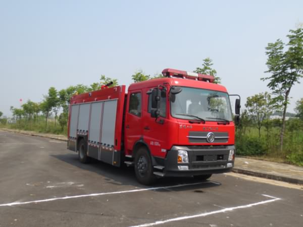 江特牌JDF5154GXFPM60泡沫消防車