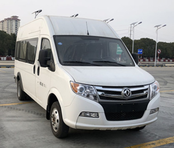 eq5040xybwacdb东风牌运兵车