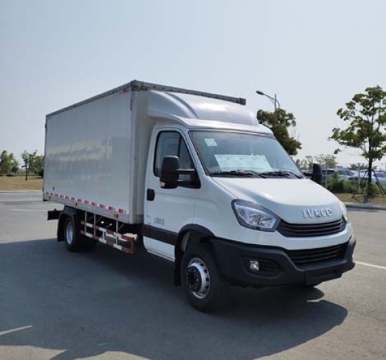nj5076xxyle依维柯牌厢式运输车