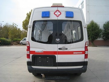 福田图雅诺短轴 BJ5038XJH-V1救护车公告图片