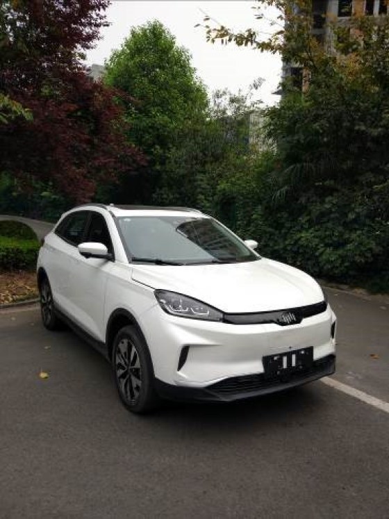 威尔马斯特牌4.6米5座纯电动多用途乘用车(szs6460a20bev)