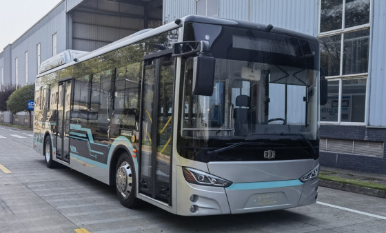 中植汽車牌105米2030座純電動城市客車cdl6101urbev6