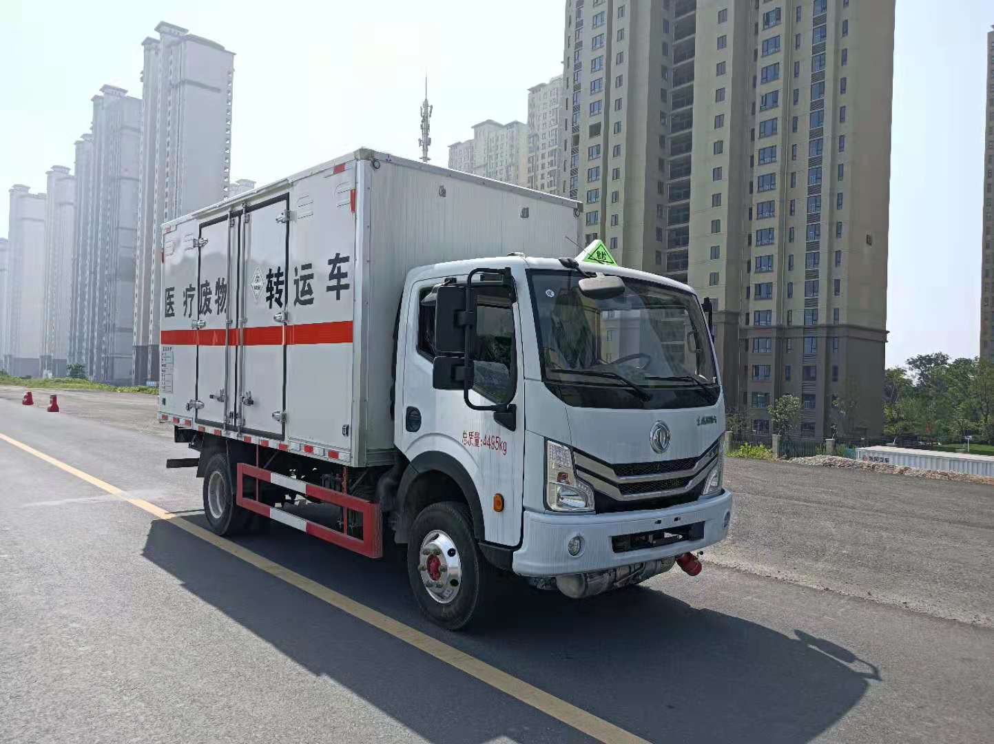 順風智造牌sfz5045xyyeq6醫療廢物轉運車