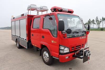 新東日牌YZR5060TXFQC60/Q6器材消防車