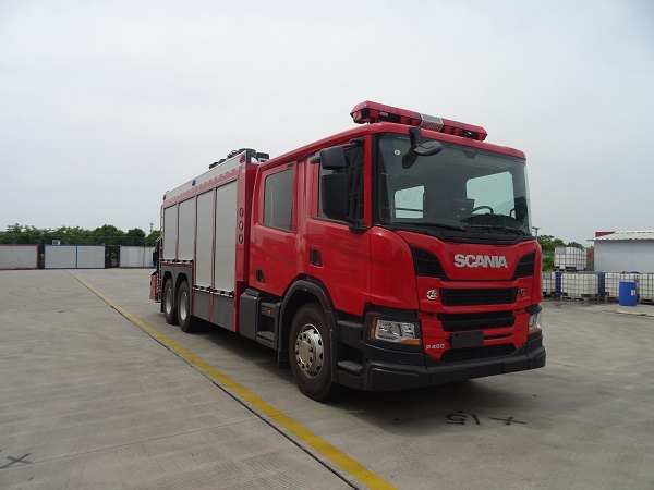 程力威牌CLW5200TXFJY100/S搶險救援消防車