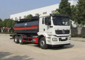 中汽力威牌HLW5260GFWS6腐蚀性物品罐式运输车