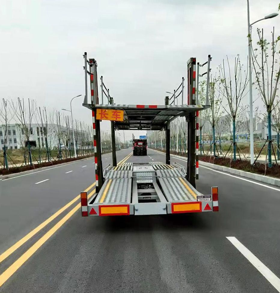 恒信致远牌chx9162tcl中置轴车辆运输挂车公告图片