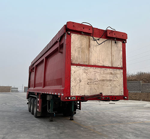 成亚牌9.4米31.6吨3轴散装粮食运输半挂车(CYP9400ZLS)