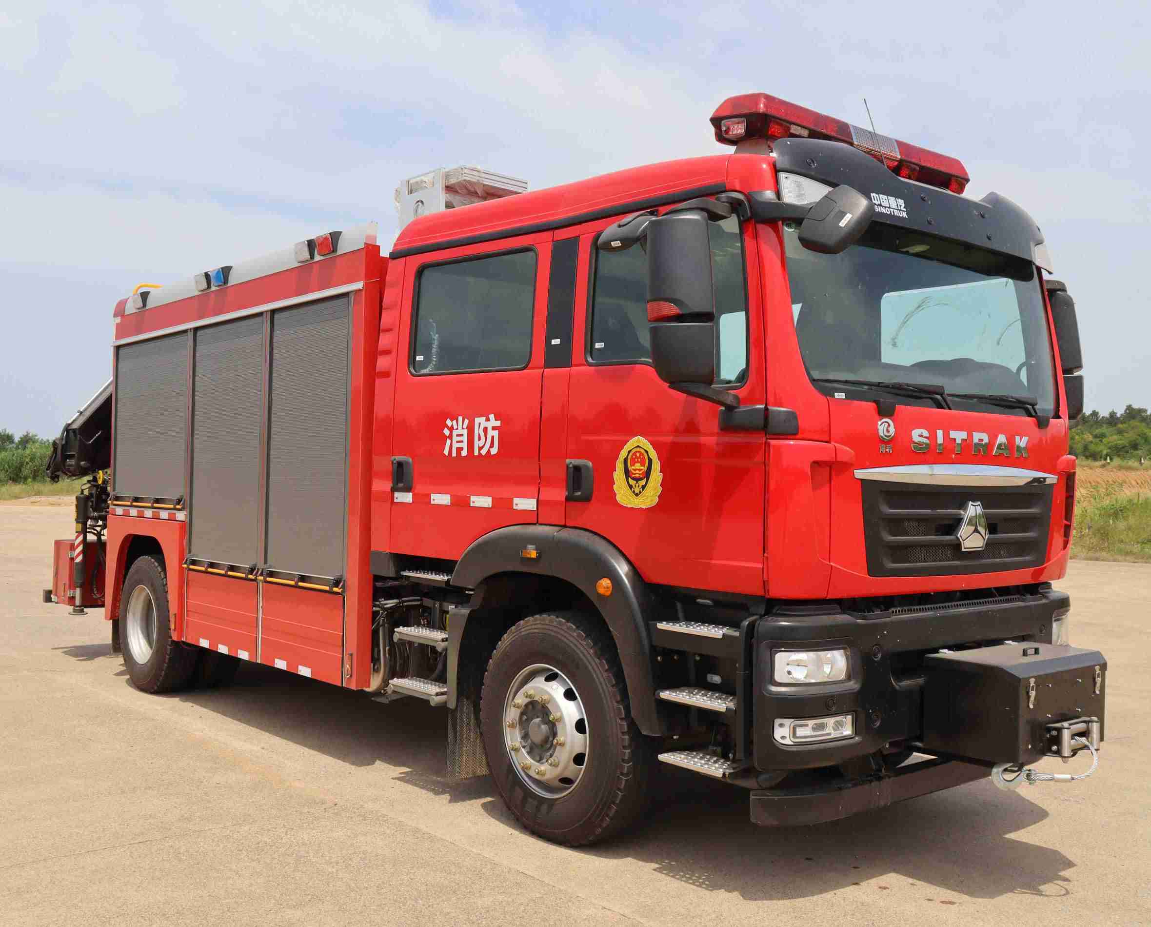 博利牌BLT5140TXFJY80/S6抢险救援消防车